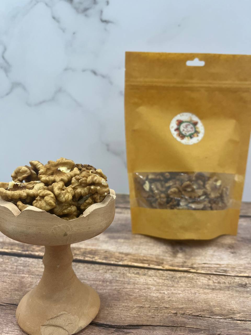 خرید و قیمت مغز گردو ایرانی درجه یک و لوکس بسته 500 گرمی